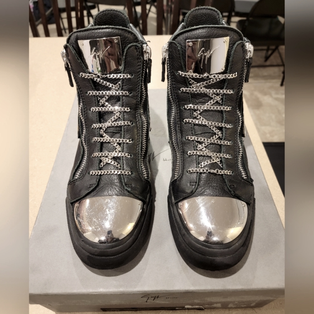 Giuseppe Zanotti's